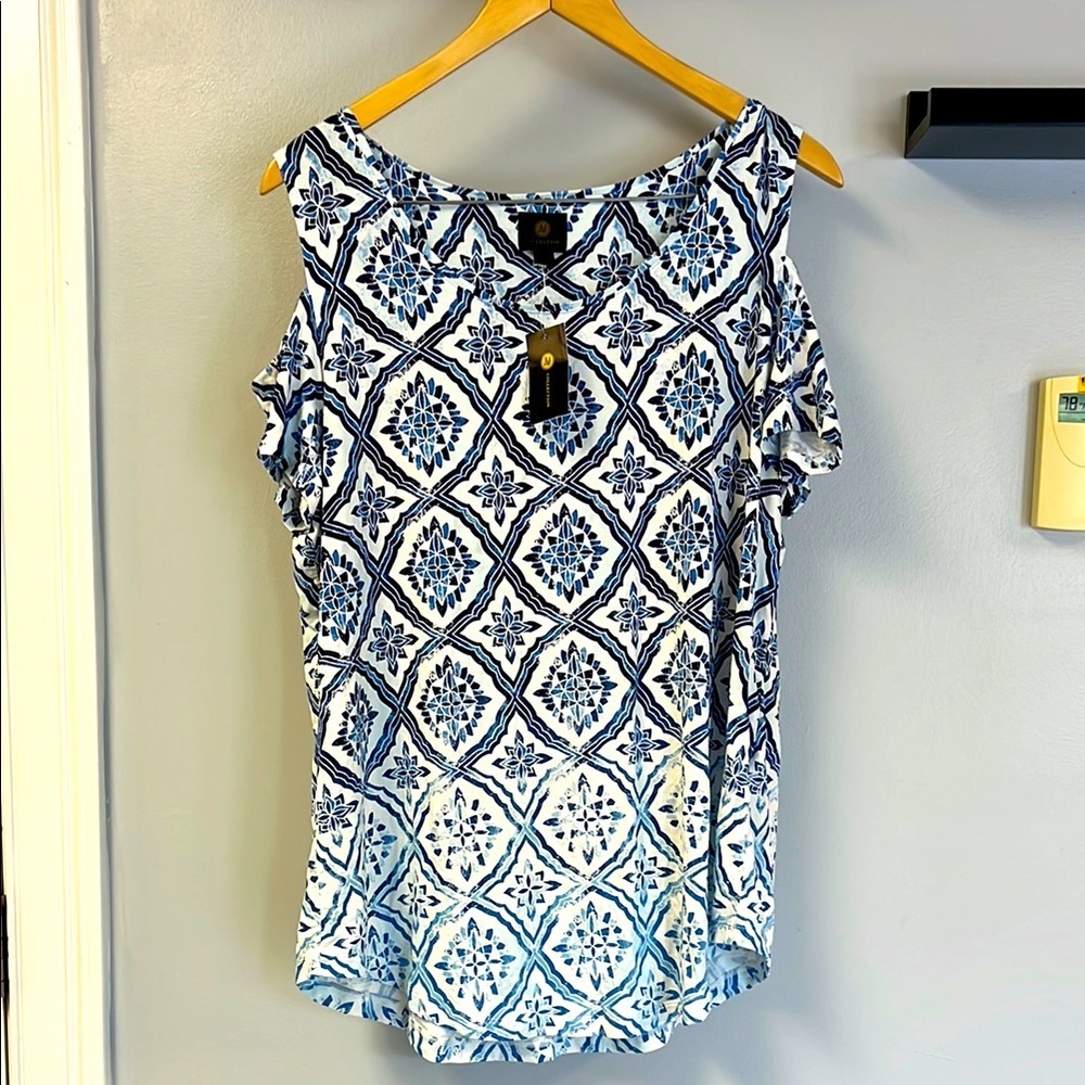 JM Collection Blue and White Asymmetrical Sleeveless Blouse